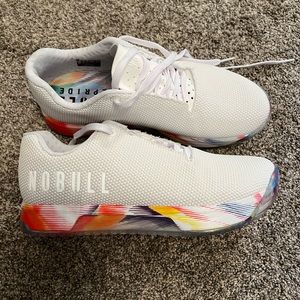 No bull tennis shoes